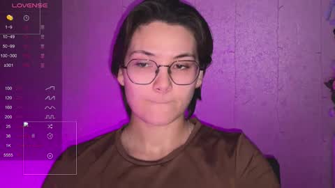 Ksenia online show from June 2026 08:01:01 PM