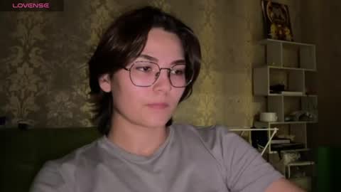 Ksenia online show from July 2026 06:32:01 PM