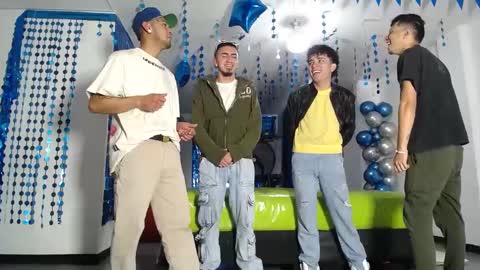 THOMAS AND DAMIAND online show from February 2025 12:43:01 PM