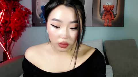 Snapshot of ichiben chatting on February 2025 09:10:01 PM ichiben online show from February 2025 09:10:01 PM