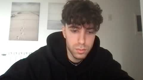 icyninesix online show from December 2024 12:01:01 PM