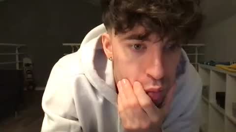 icyninesix online show from January 2025 10:41:02 PM