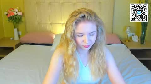 Snapshot of ida_lewiss chatting on May 2026 01:00:02 AM Ida online show from May 2026 01:00:02 AM