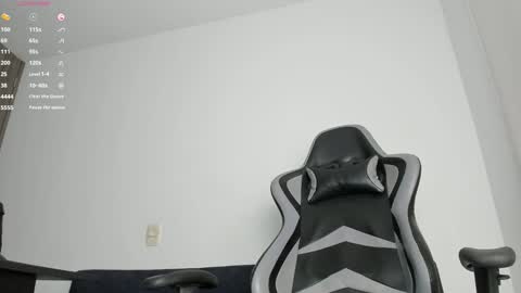 Andrew online show from February 2025 02:58:01 AM