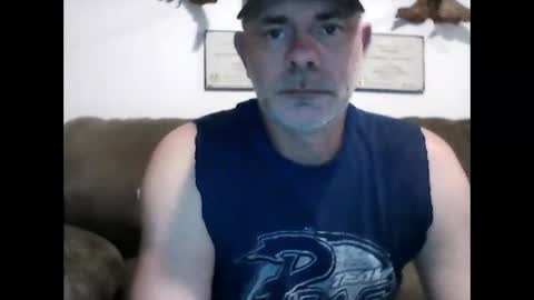 idkwhyidothis348732 online show from December 2024 01:48:02 AM