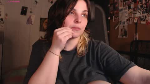 Snapshot of idontknowwhyjojo chatting on May 2026 10:26:01 PM Saya online show from May 2026 10:26:01 PM