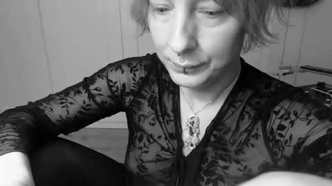 Ifk Donkeys online show from November 2025 06:10:01 PM