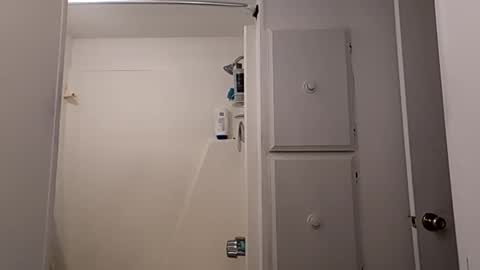 igasu online show from October 2025 04:24:01 AM