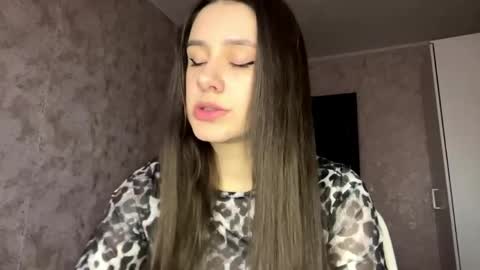 Sofy online show from April 2026 01:04:01 PM
