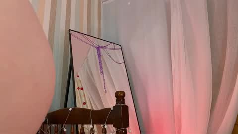 Emmy  help me reach 100 thumbs up online show from March 2026 06:58:02 PM