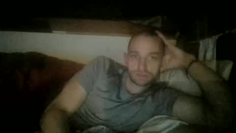 ihaveareddoor online show from December 2025 05:34:01 AM