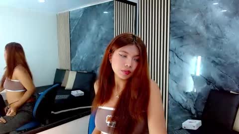 Snapshot of iisalombardi chatting on September 2025 04:12:01 AM iisalombardi online show from September 2025 04:12:01 AM