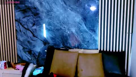 Snapshot of iisalombardi chatting on September 2025 03:18:02 AM iisalombardi online show from September 2025 03:18:02 AM