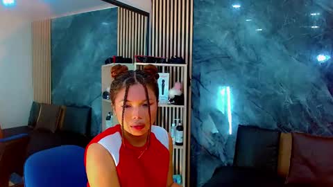 Snapshot of iisalombardi chatting on October 2025 04:56:01 AM iisalombardi online show from October 2025 04:56:01 AM