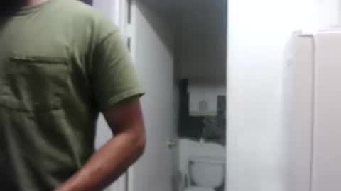 Snapshot of ikebbcdaddy chatting on December 2024 01:41:02 AM IkebbcDaddy online show from December 2024 01:41:02 AM