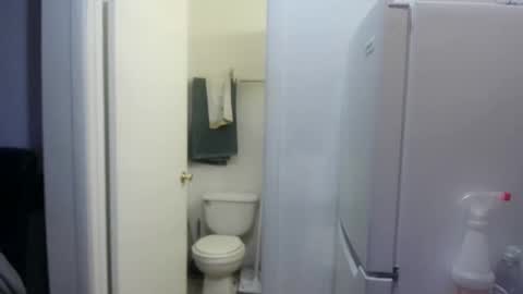 Snapshot of ikebbcdaddy chatting on December 2024 01:21:01 AM IkebbcDaddy online show from December 2024 01:21:01 AM