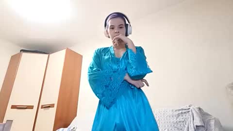 Snapshot of ilianabilly chatting on January 2026 07:11:01 PM Aurora online show from January 2026 07:11:01 PM