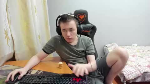 iliaskris online show from November 2025 02:39:01 AM