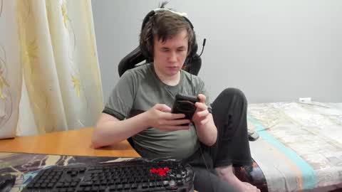 iliaskris online show from March 2026 07:54:01 PM