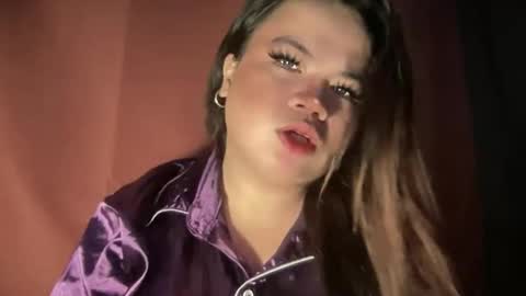 QUEEN KATH online show from January 2026 12:27:01 AM