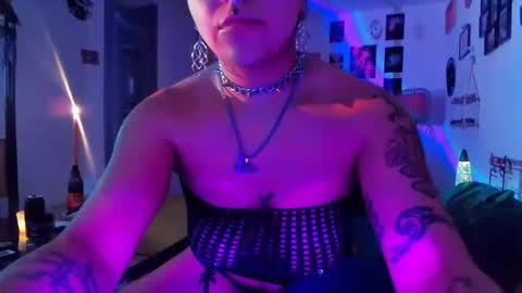 Snapshot of illegeil chatting on February 2026 03:13:01 AM Latin Geil online show from February 2026 03:13:01 AM