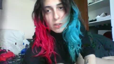 Snapshot of illlypad_lilac chatting on May 2026 09:34:02 PM Lilly online show from May 2026 09:34:02 PM