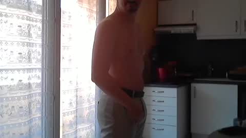 Snapshot of ilovecuteguy79 chatting on April 2026 06:43:02 AM ilovecuteguy79 online show from April 2026 06:43:02 AM
