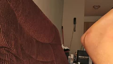 Snapshot of ilovesquirterz1 chatting on December 2024 06:54:01 AM Ilovesquirterz1 online show from December 2024 06:54:01 AM