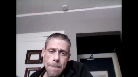 Snapshot of ilovesquirterz1 chatting on January 2025 06:43:01 PM Ilovesquirterz1 online show from January 2025 06:43:01 PM