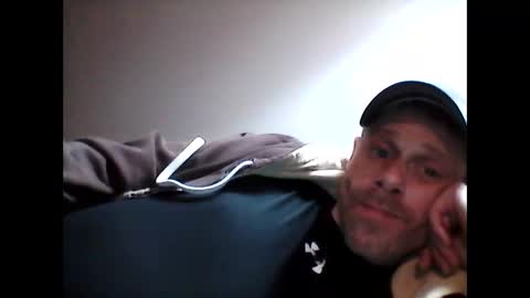 Snapshot of ilovesquirterz1 chatting on January 2025 06:39:01 AM Ilovesquirterz1 online show from January 2025 06:39:01 AM