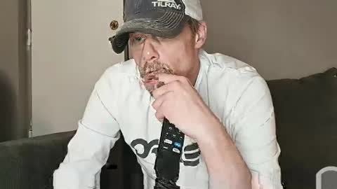 Snapshot of ilovesquirterz1 chatting on March 2025 07:36:01 AM Ilovesquirterz1 online show from March 2025 07:36:01 AM