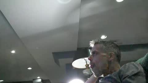 Snapshot of ilovesquirterz1 chatting on March 2025 06:39:02 AM Ilovesquirterz1 online show from March 2025 06:39:02 AM