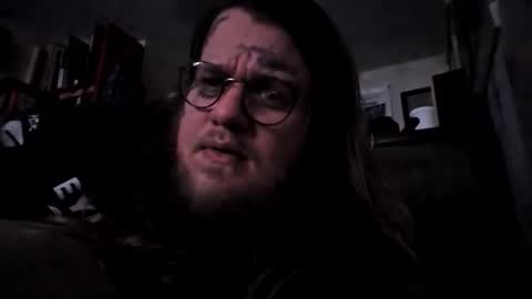 Snapshot of ilovestinkypussy420 chatting on December 2025 07:14:02 AM ilovestinkypussy420 online show from December 2025 07:14:02 AM