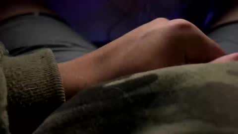 Dee online show from April 2026 04:59:01 AM