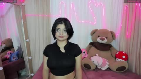 aurora online show from February 2025 09:55:01 PM