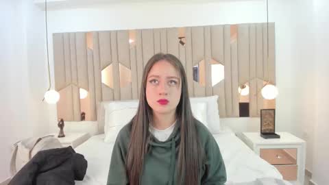 Caro   online show from February 2025 04:33:02 AM