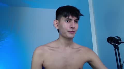 Snapshot of im_davo23 chatting on January 2025 05:20:01 PM Davo online show from January 2025 05:20:01 PM