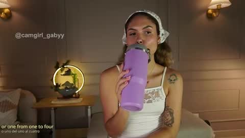 Snapshot of im_gabyferrer chatting on April 2026 03:51:02 PM GABY online show from April 2026 03:51:02 PM
