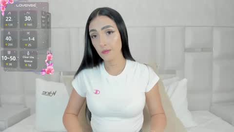 Snapshot of im_isabella1 chatting on May 2026 08:37:01 PM im_isabella1 online show from May 2026 08:37:01 PM