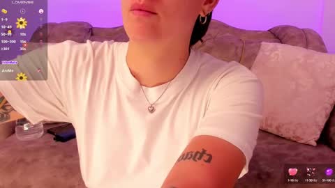 Snapshot of im_jadee_0 chatting on March 2025 06:28:02 AM im_jadee_0 online show from March 2025 06:28:02 AM