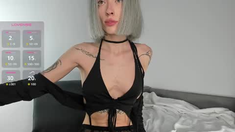 Im Lure online show from May 2026 05:52:02 PM