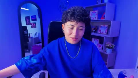 Snapshot of im_mathias chatting on November 2025 04:34:02 AM mathias online show from November 2025 04:34:02 AM