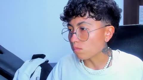 Snapshot of im_mathias chatting on February 2026 03:36:02 AM mathias online show from February 2026 03:36:02 AM