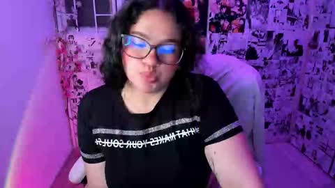 mei mei uwu online show from March 2026 01:44:01 AM