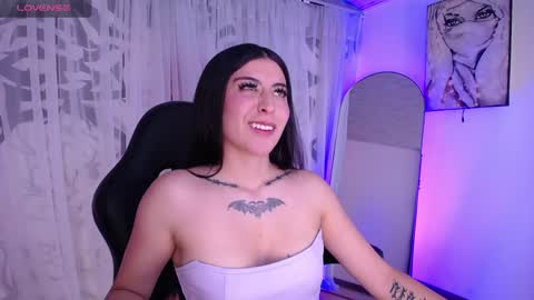 Snapshot of im_rosse_ chatting on April 2026 10:03:01 PM Jade Rosse online show from April 2026 10:03:01 PM