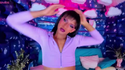 Snapshot of im_shannon_44 chatting on January 2025 10:52:01 PM im_shannon_44 online show from January 2025 10:52:01 PM