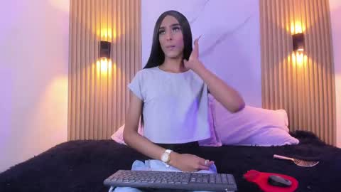 TAMMY online show from October 2025 12:06:01 PM