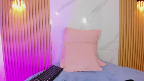 TAMMY online show from April 2026 07:07:02 PM