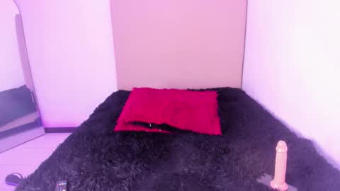 Snapshot of im_tiffany_ chatting on February 2026 06:26:01 AM im tiffany online show from February 2026 06:26:01 AM