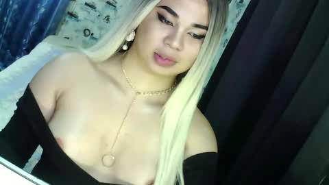 zhy online show from February 2025 11:59:02 PM